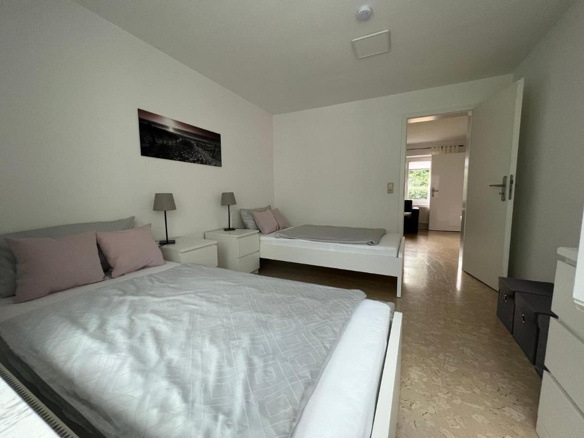 Familienfreundliche Ferienwohnung Mit Wintergarten Badow ภายนอก รูปภาพ
